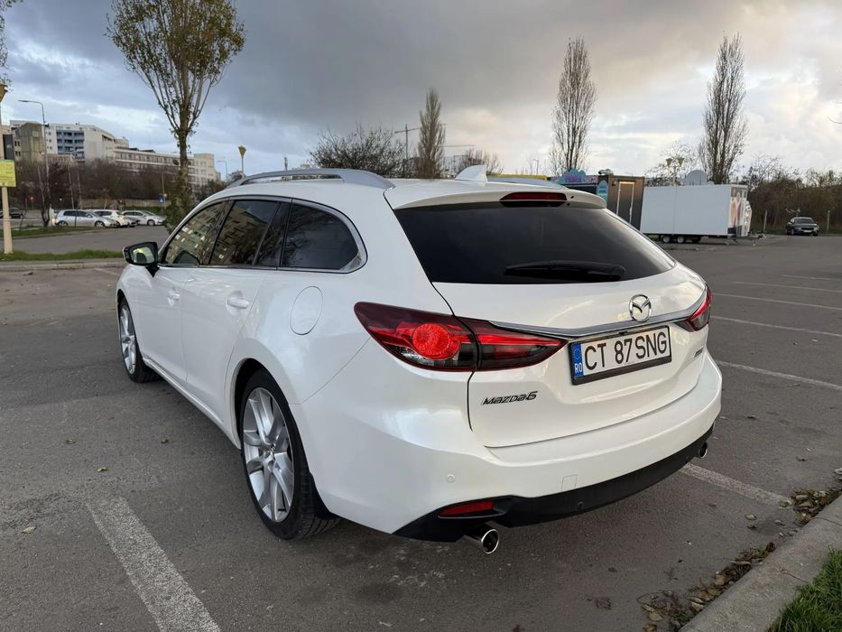 Mazda 6 Mazda 6 Skyactiv-D 175CP 2.2 Diesel Revolution