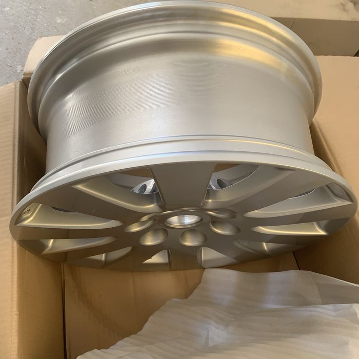 Jantă aliaj originală Mitsubishi 18” J18x7.5JJ – Nouă