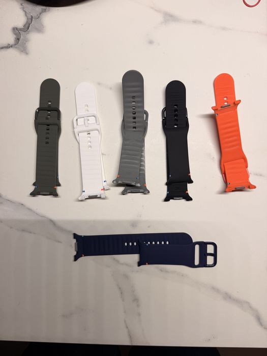 Samsung Galaxy Watch 8 44mm silver в гаранция