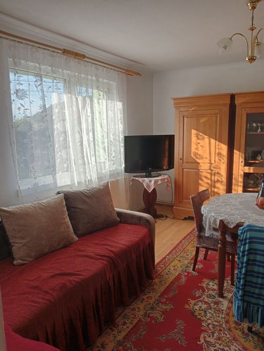 Închiriez casa la țară în localitatea Hida