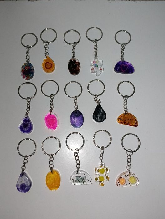 Артикули от епоксидна смола на достъпни цени