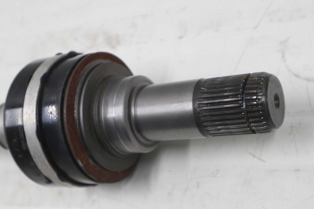 Задна дясна полуоска БМВ Г30 Г31 BMW G30 G31