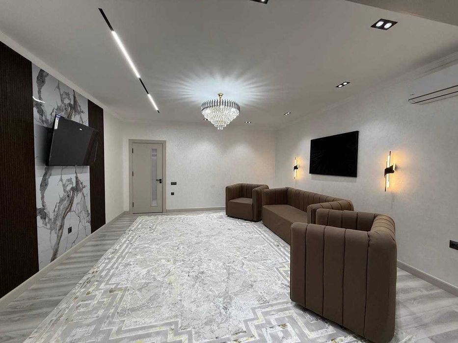 3-шка на Мирзо-Улугбекском Ц-1 Метро Хамид Алимжана 90 m²
