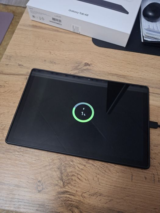 Планшет Samsung Galaxy tab A8