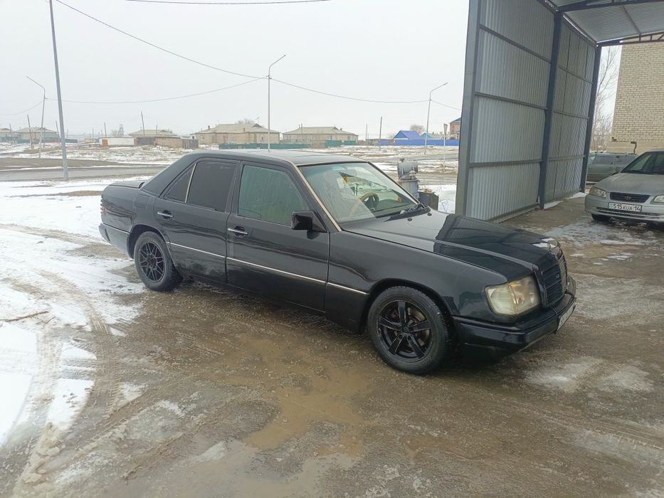 Продам мерседес 124