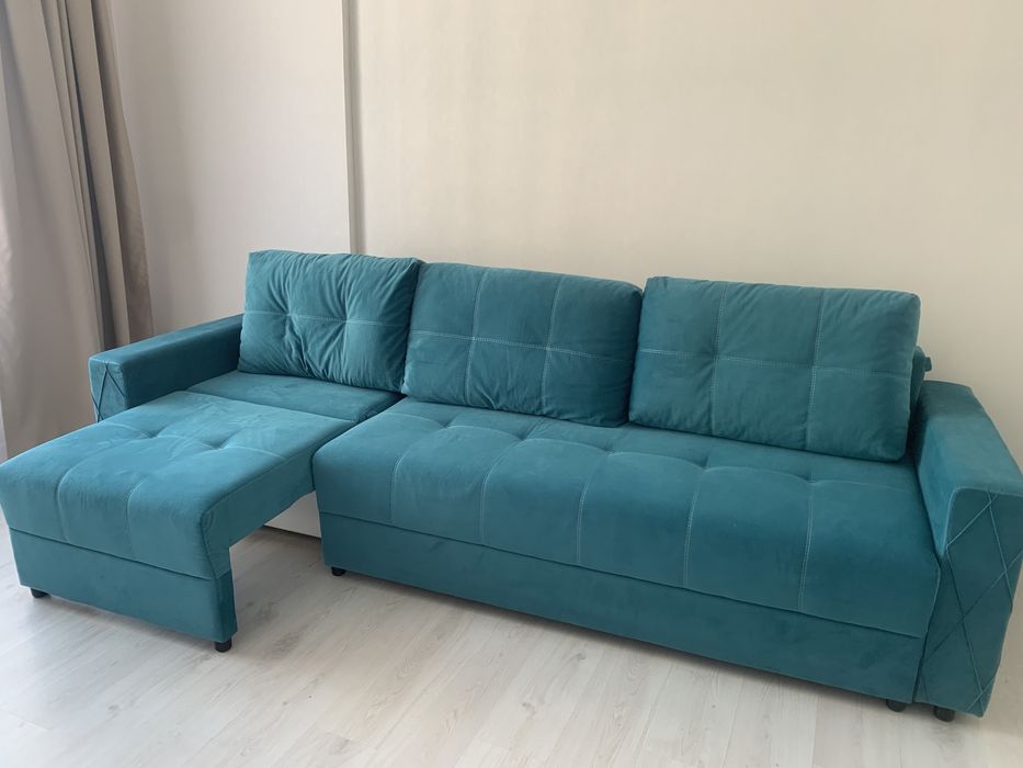 Продам срочно диван 3 метра