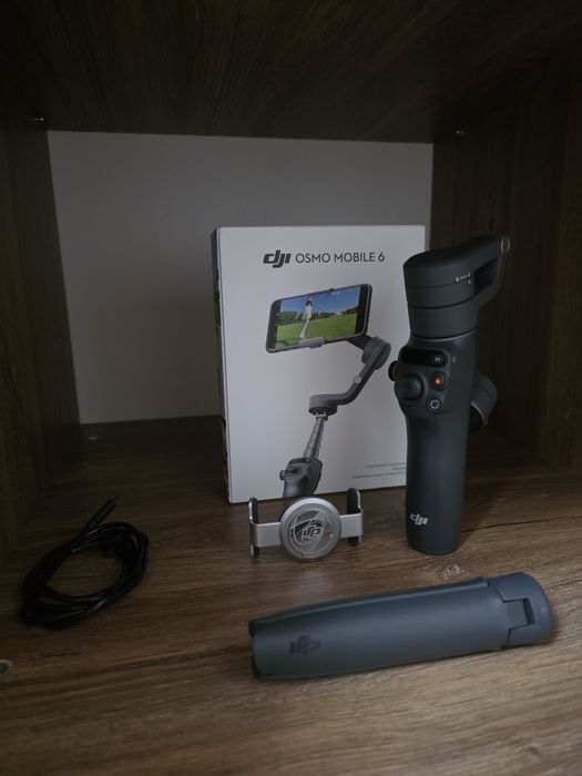 Стабилизатор DJ Osmo Mobile 6