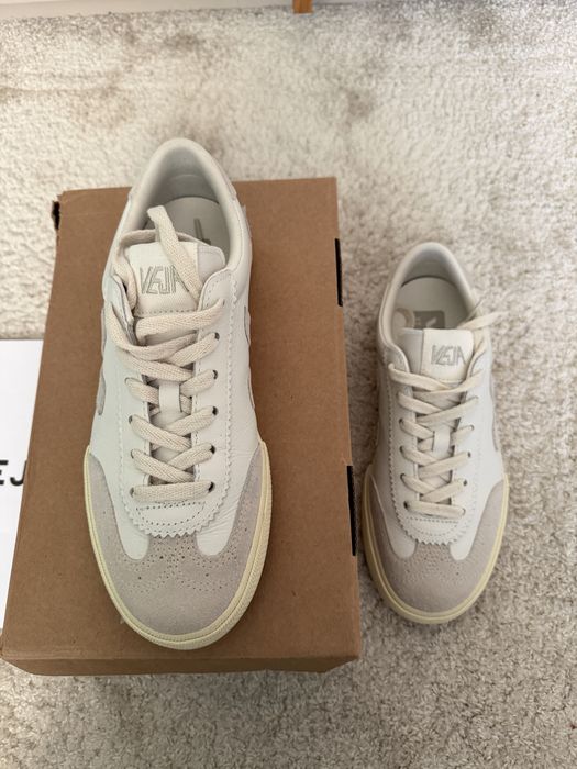 Кожени кецове, Veja, модел Volley, размер 39