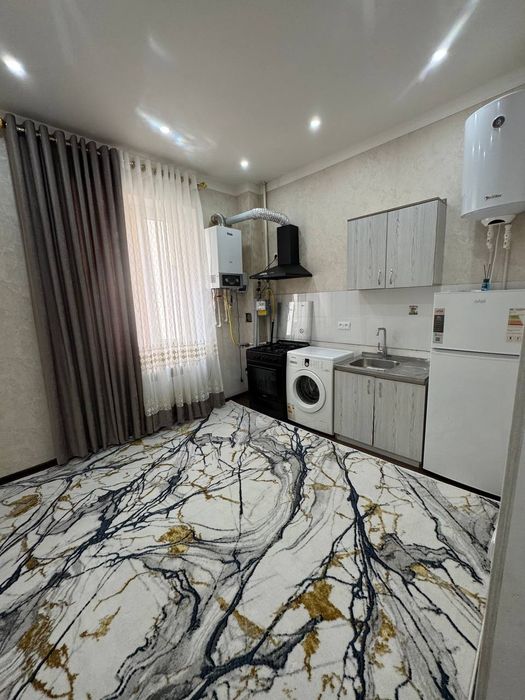 Срочно 2 хонали 55м квадрат 6 кават лифтлик домдан квартира сотилади.