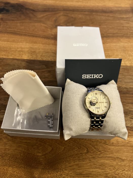 Часовник Seiko Sarry 238