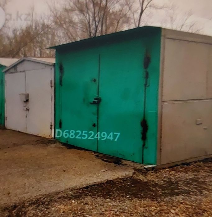 Продаётся  4х комнатная  квартира