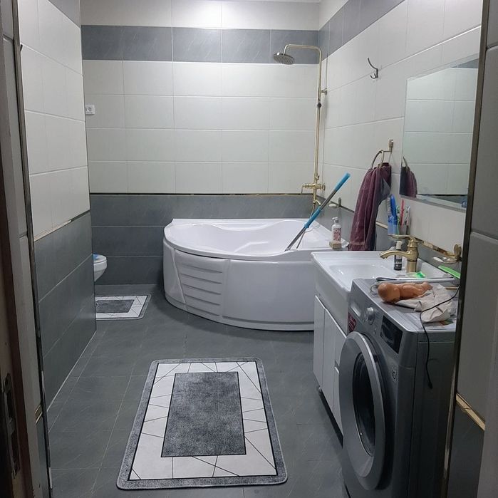 Зудлик билан ховли сотилади
Кармана тумани кармана солик оркасида 2; э