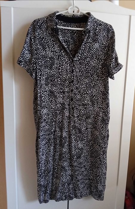 Прави рокли Marks&Spencer