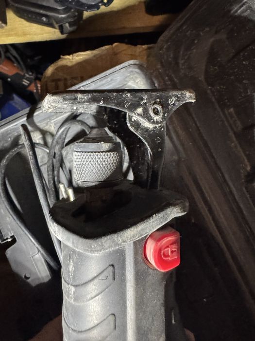 Fierastrau sabie pe cablu