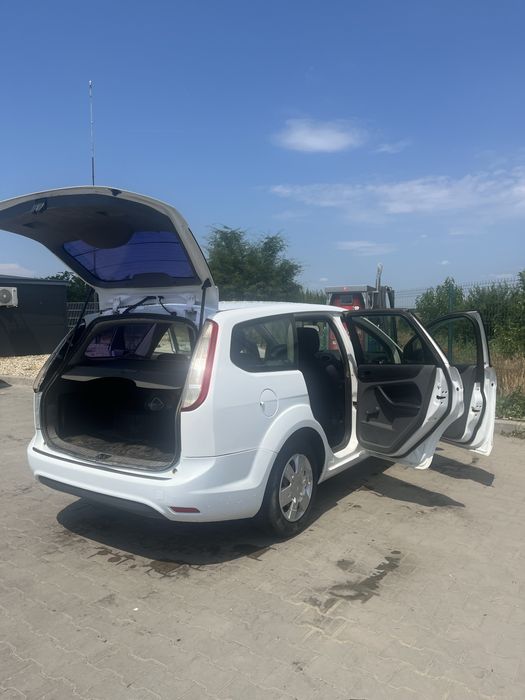 Ford Focus 2 2009