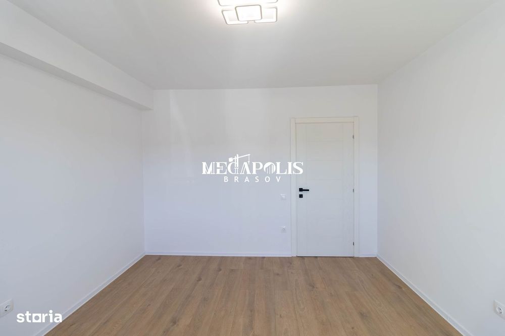 Apartament 3 Camere Decomandat Tractorul Intabulat
