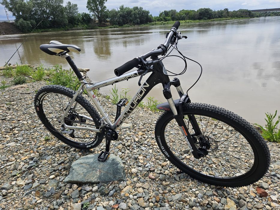 Vand bicicleta centurion custom