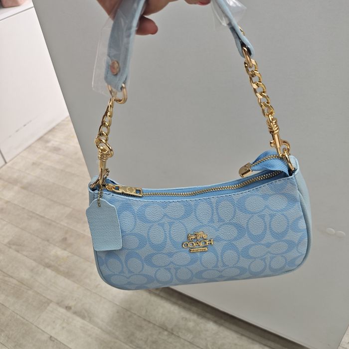Coach топ модел дамски чанти