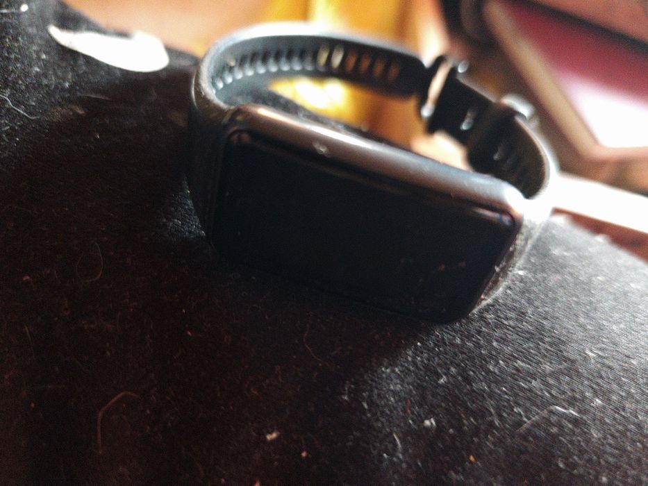 Смарт Гривна Huawei-Цена 30лв.