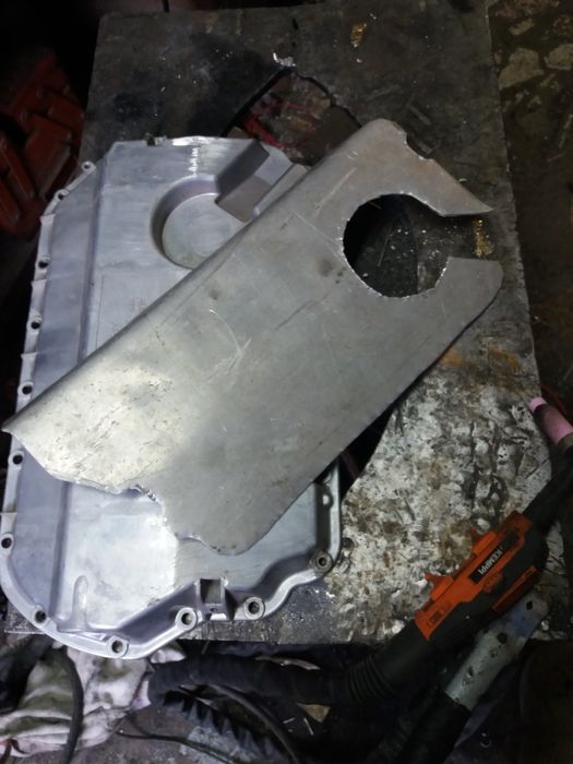 Mercedes . Audi. Поддон картера.  Гбц наплавка