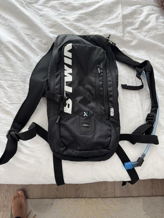 Casca+ochelari+rucsac bicla