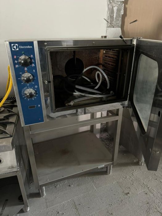 Бу оборудование для ресторанов и кафе .