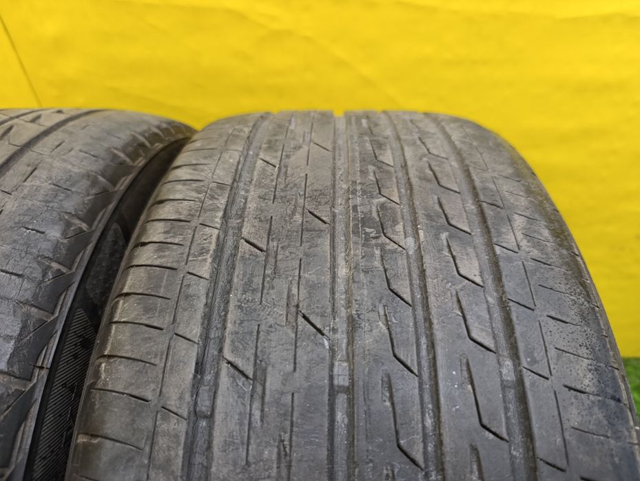 Шины 255 45 R18 Bridgestone 2шт разные