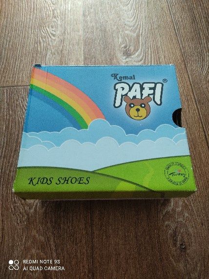 Новые зимние сапоги на мальчика