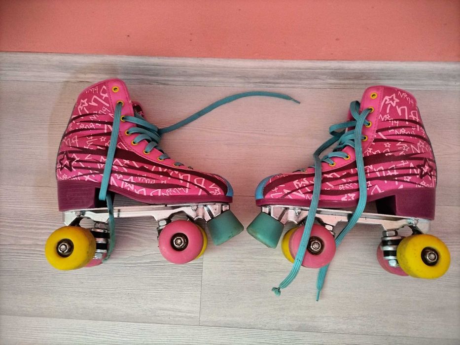 Ролкови кънки "Нина"