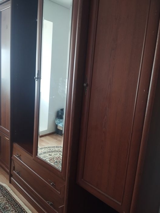 Спальный гарнитур