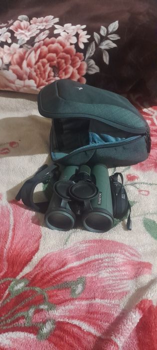 Бинокль сваровский