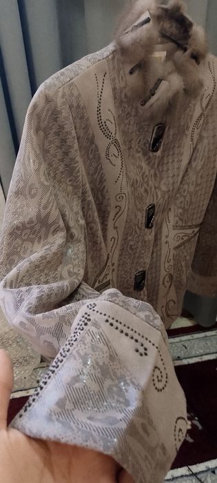 Ayol va qizlar uchun kastyum va Tufli xolati yaxshi