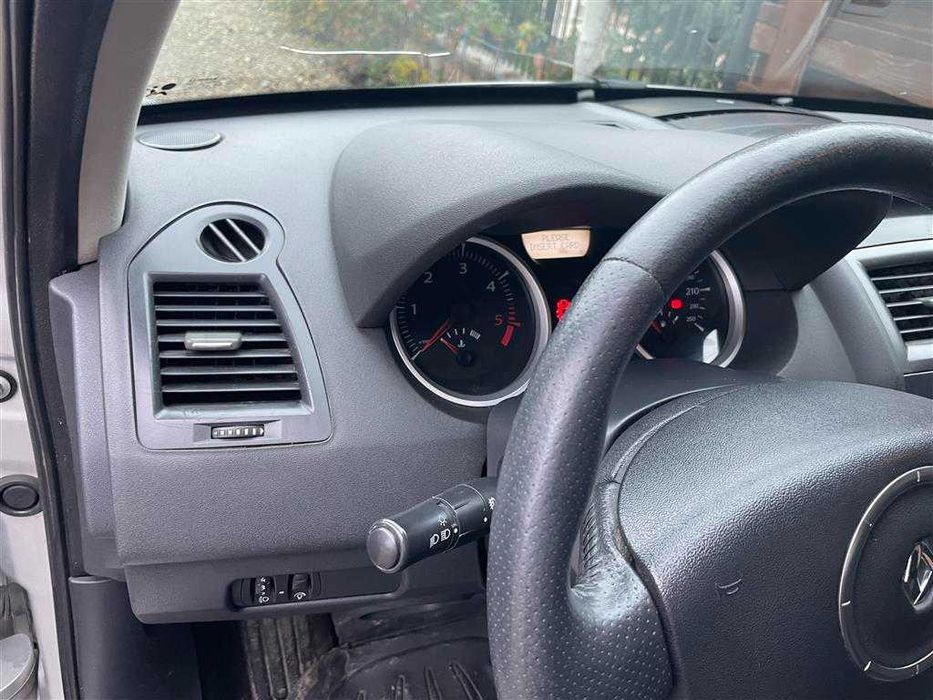 Vand Renault Megane II, pachet drumuri dificile, 1.5 dCi, 85 hp.