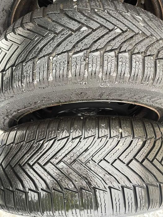 225 50 R17 Anvelope de iarna  Michelin