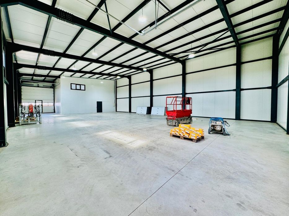 Vanzare Imobil cu teren 1.100mp si cladire SDC 480mp