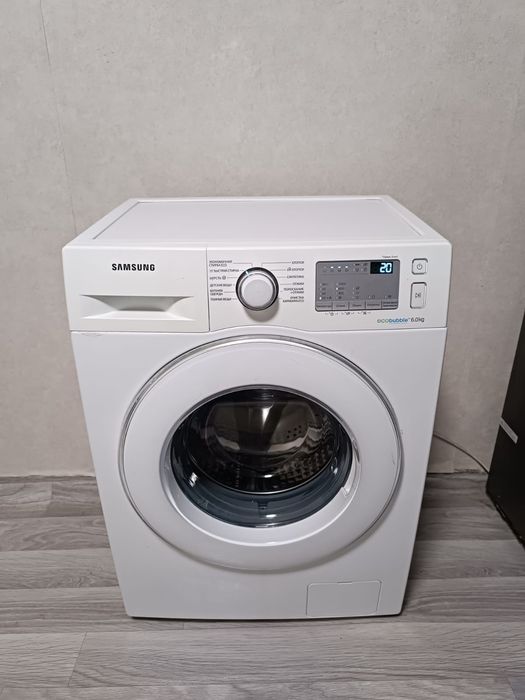 Стиральная машинка  Самсунг