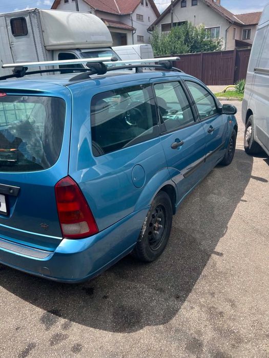 FORD Focus 2000 — imagine 3