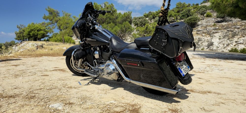 Harley Davidson Street Glide - ANNIVERSARY 105
