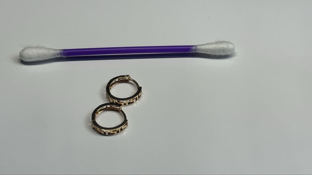 Золотые серьги 585