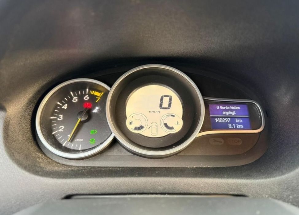 Renault Megane 1,6 Benz și gaz  2011