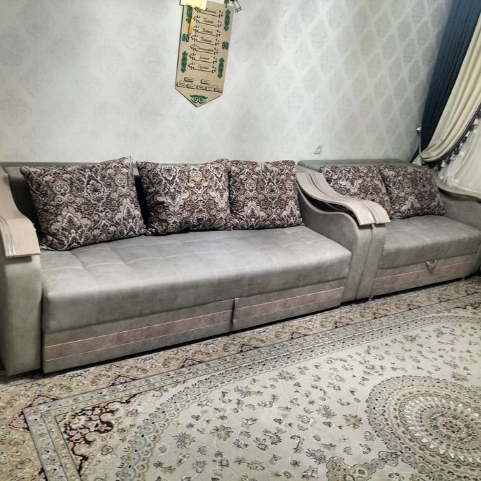 Мягкий уголок для гостиной