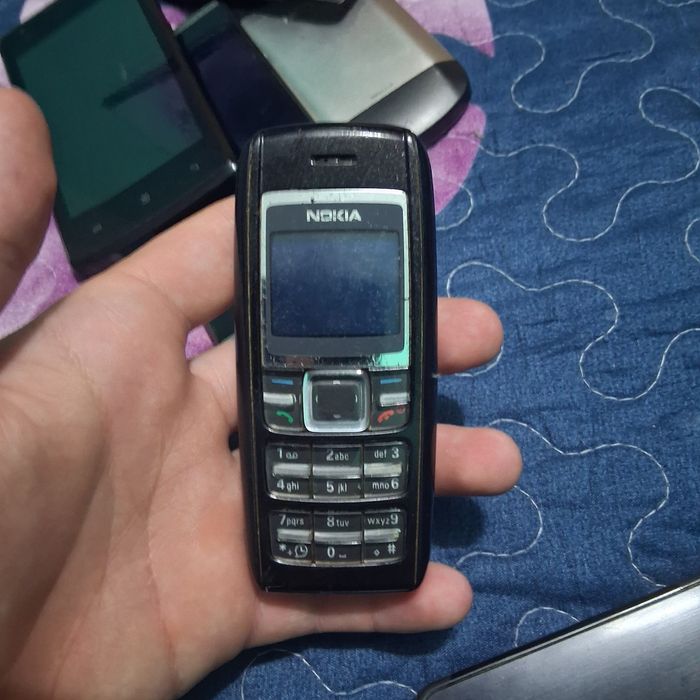 Vând telefoane vechi