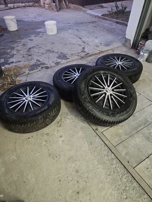 Диски R 17 с зимней резиной