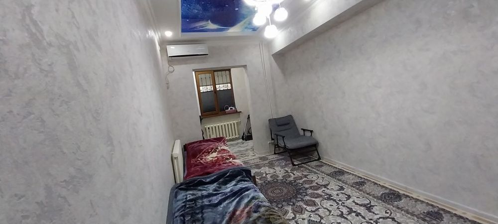 Продаётся 4-х комнатная квартира на Корасу 1.