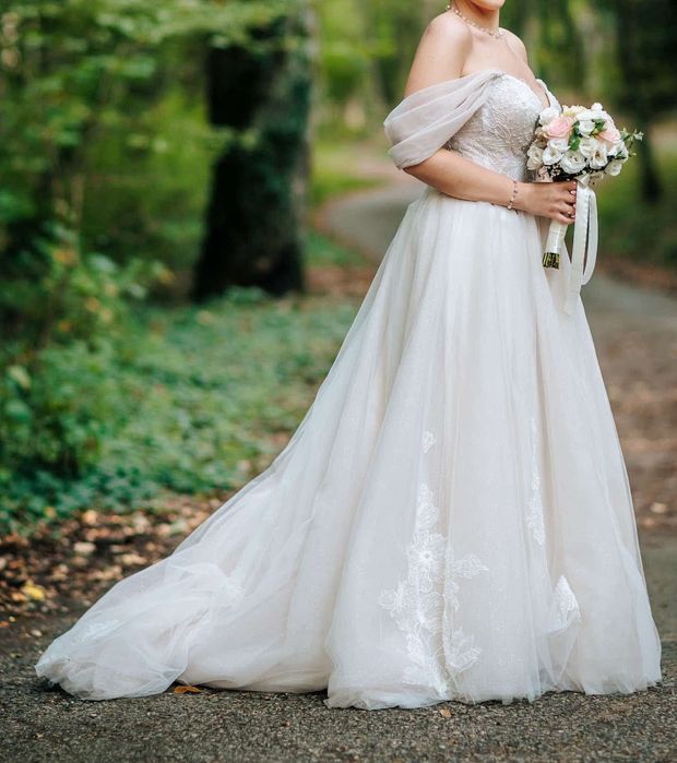 Сватбена рокля Ivory цвят Viktoria wedding