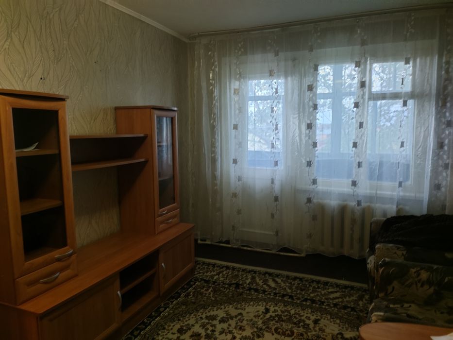 Продам 2 х ком квартиру