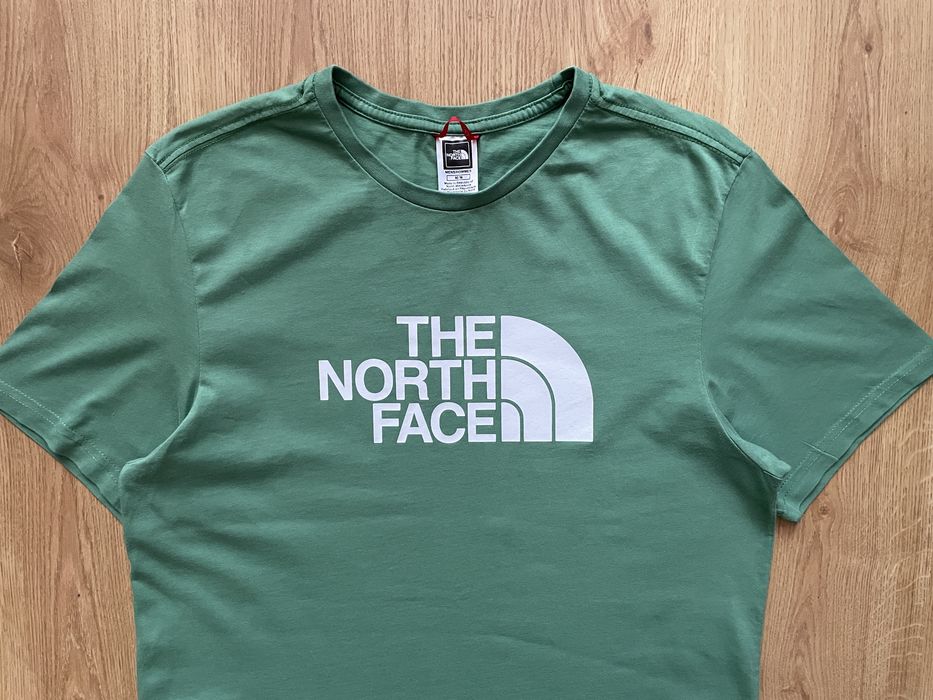The North Face Green Tshirt M