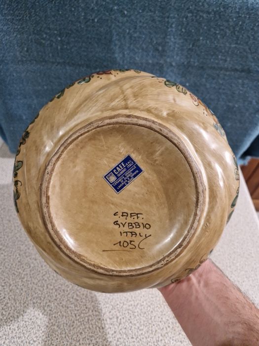 Декоративна керамична ръчно изработена италианска ваза Gubbio