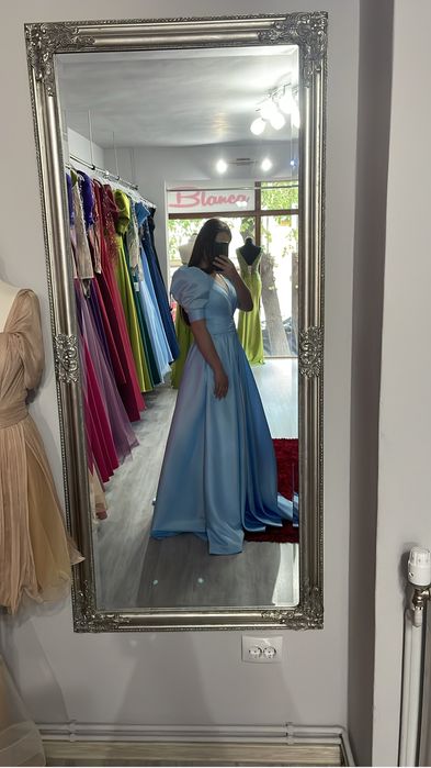 Vand rochie de majorat!