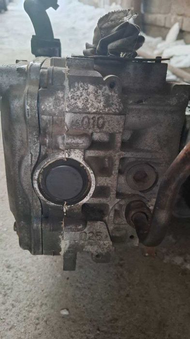 Головка Subaru Forester 2.5 л.